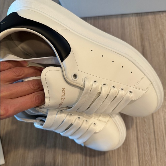 Alexander McQueen Men's Oversized Sneakers - Picture 8 of 11